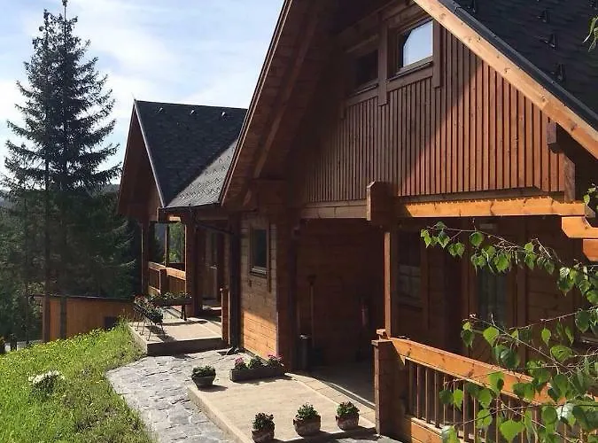 Nyaraló Glueckliche Elfen *