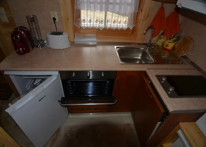 Glueckliche Elfen Nyaraló *